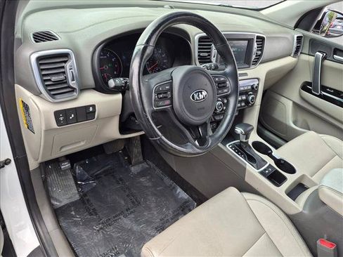 Used 2018 Kia Sportage EX w/ EX Premium Package FWD image 10