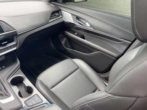Used 2024 Cadillac CT4 Luxury w/ Sun And Sound Package RWD image 14