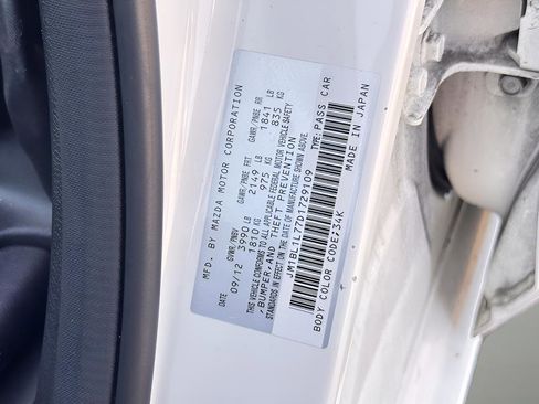 Used 2013 MAZDA MAZDA3 i Touring FWD image 25