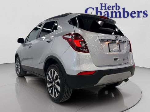 Used 2022 Buick Encore Preferred image 3