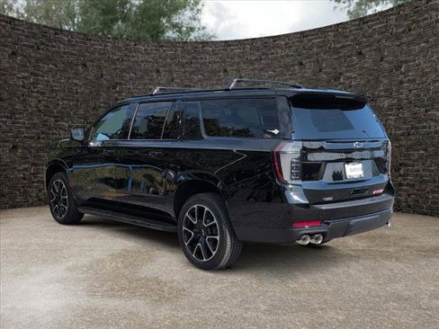 New 2026 Chevrolet Suburban RST w/ Comfort Package image 4