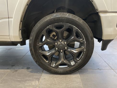 Used 2021 RAM 1500 Limited w/ Night Edition RWD image 11