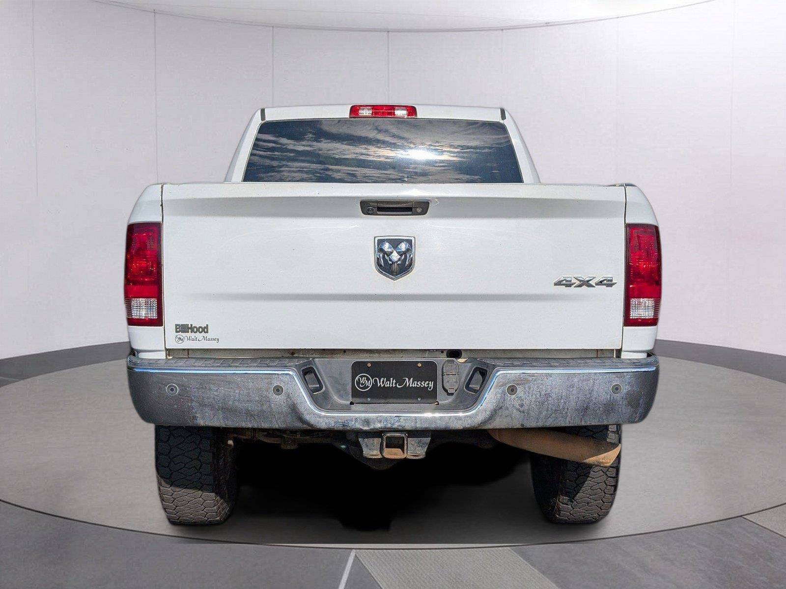 Used 2018 RAM 2500 Tradesman w/ Chrome Appearance Group AWD/4WD image 6