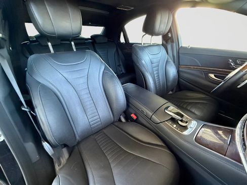 Used 2016 Mercedes-Benz S 550 4MATIC Sedan image 21