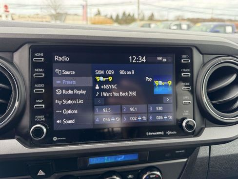 Certified 2023 Toyota Tacoma TRD Sport image 29