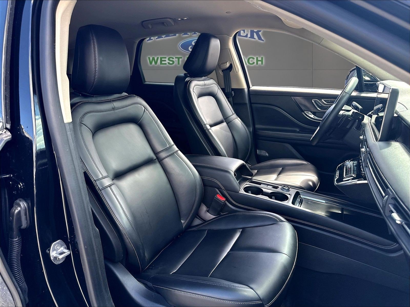 Certified 2023 Lincoln Corsair FWD image 29