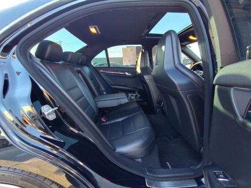 Used 2010 Mercedes-Benz C 63 AMG Sedan image 38