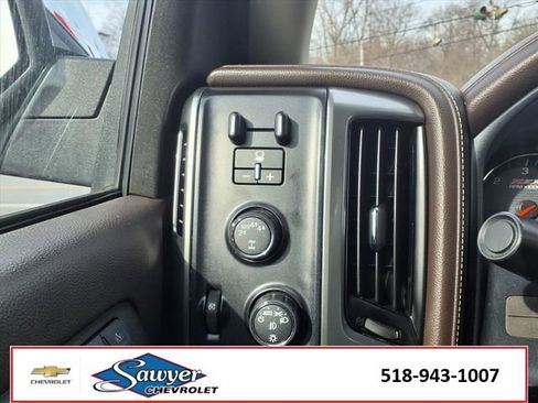 Used 2017 Chevrolet Silverado 1500 LTZ Z71 w/ LTZ Plus Package image 13
