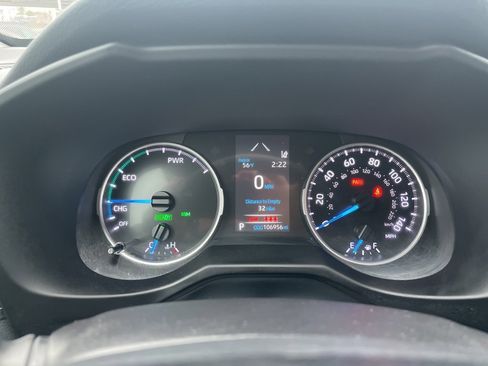 Certified 2022 Toyota RAV4 XLE image 21