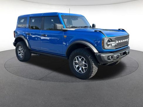 Used 2025 Ford Bronco Badlands AWD/4WD image 8