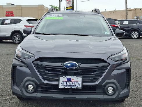 Used 2024 Subaru Outback Onyx Edition AWD/4WD image 2