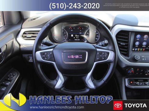 Used 2023 GMC Acadia SLT image 20