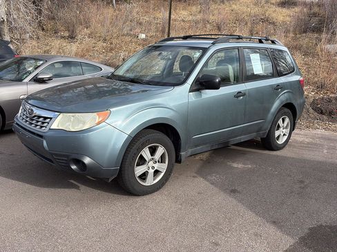 Used 2013 Subaru Forester 2.5X w/ Popular Pkg 2 image 2