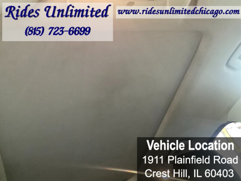 Used 2017 Ford Escape SE w/ SE Sport Appearance Package FWD image 36