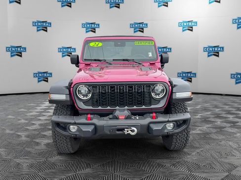 Used 2024 Jeep Wrangler Unlimited Rubicon w/ Capability Package AWD/4WD image 9