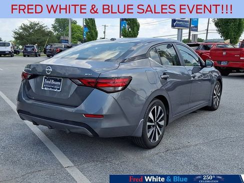 Used 2023 Nissan Sentra SV w/ SV Premium Package FWD image 10