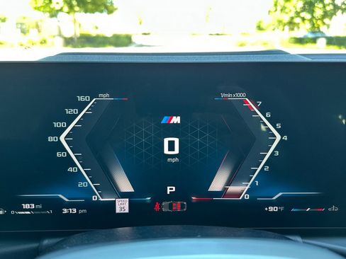 Certified 2025 BMW M440i w/ Premium Package image 21