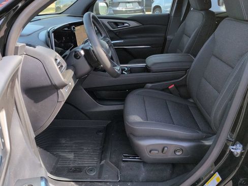 New 2026 Chevrolet Traverse LT w/ Driver Confidence Package FWD image 17