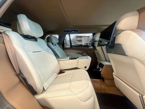 New 2026 Land Rover Range Rover SV image 24