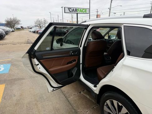 Used 2019 Subaru Outback 2.5i Touring image 20