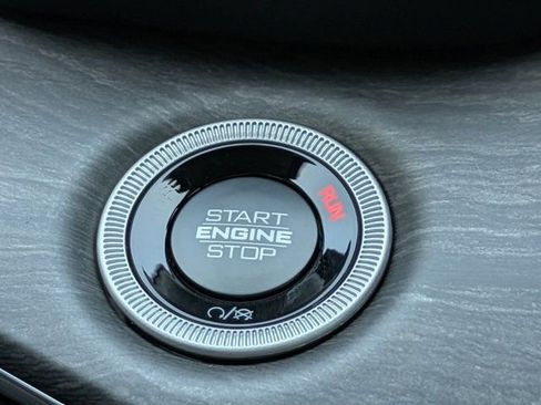 New 2025 Jeep Grand Cherokee L Overland w/ Luxury Tech Group IV image 25