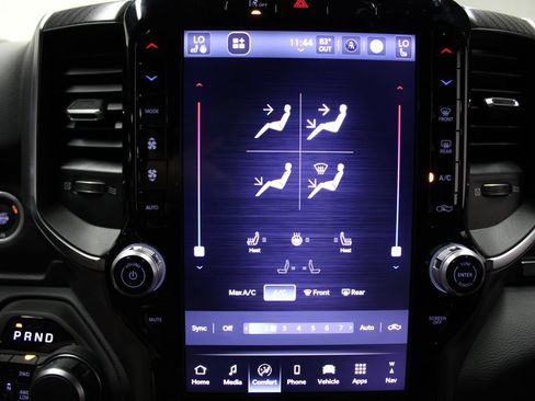 New 2026 RAM 1500 4x4 Crew Cab image 16