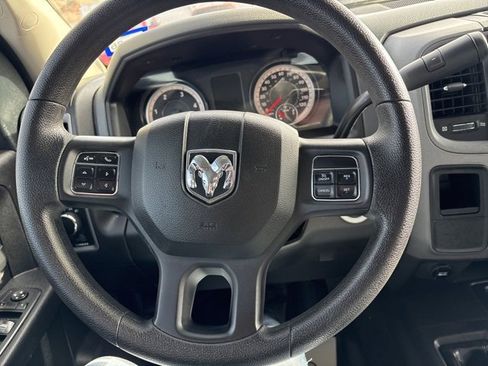 Used 2017 RAM 3500 Tradesman w/ Chrome Appearance Group image 28