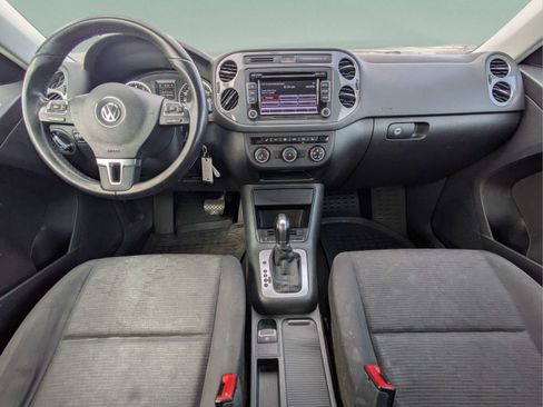 Used 2015 Volkswagen Tiguan S FWD image 11