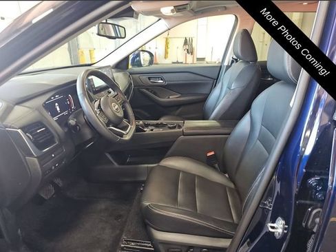 Used 2024 Nissan Rogue SL w/ SL Premium Package AWD/4WD image 6
