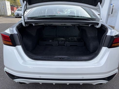 Used 2024 Nissan Altima 2.5 SV w/ SV Premium Package image 29