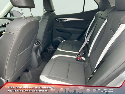 New 2025 Buick Envision Sport Touring image 11