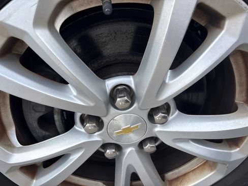 Used 2017 Chevrolet Equinox LS AWD/4WD image 14