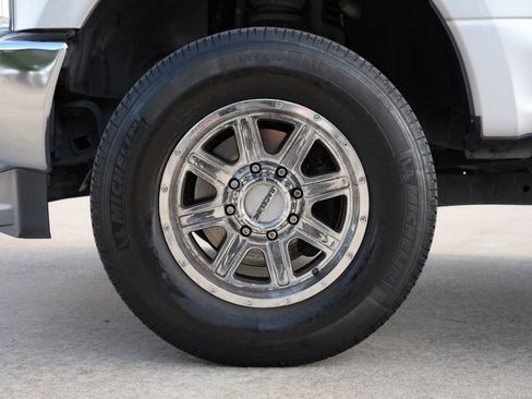 Used 2017 Ford F250 XLT w/ XLT Premium Package image 29