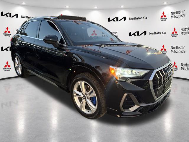 Used 2020 Audi Q3 2.0T Premium w/ Convenience Package AWD/4WD image 11