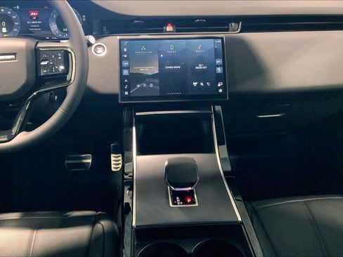 New 2026 Land Rover Range Rover Evoque Dynamic SE AWD/4WD image 6