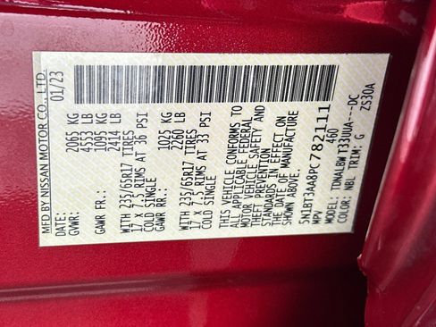 Used 2023 Nissan Rogue S FWD image 39