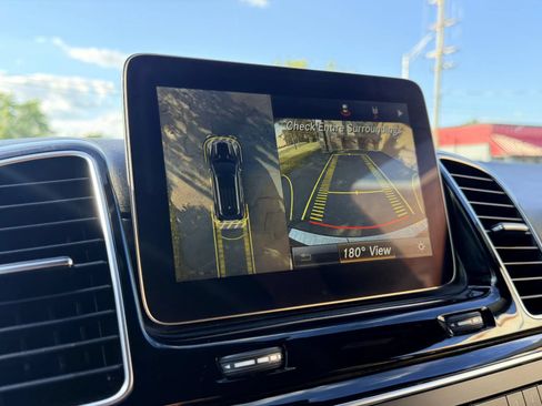Used 2017 Mercedes-Benz GLE 350 4MATIC image 23