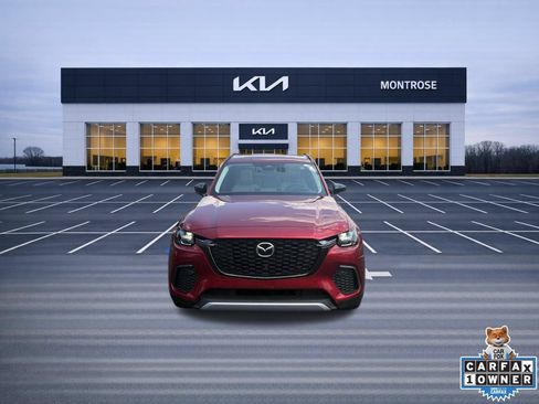 Used 2025 MAZDA CX-70 Plug-In Hybrid w/ Premium Pkg AWD/4WD image 2