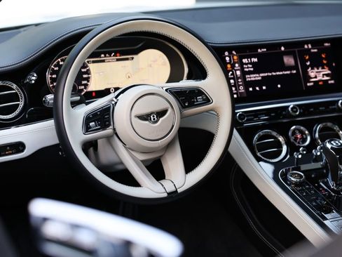 Used 2021 Bentley Continental GT Mulliner image 8