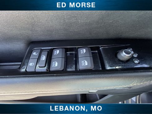 Used 2024 Jeep Wagoneer L Series II w/ Flexible Seating Group AWD/4WD image 21