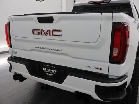 Used 2022 GMC Sierra 1500 AT4 w/ AT4 Premium Package AWD/4WD image 26