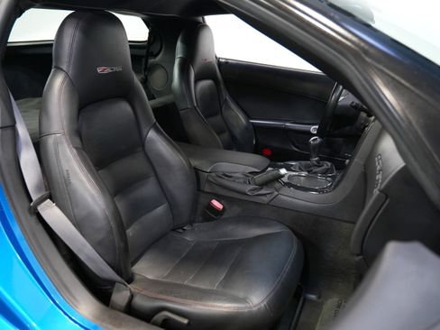 Used 2008 Chevrolet Corvette Z06 w/ Preferred Equipment Group image 29