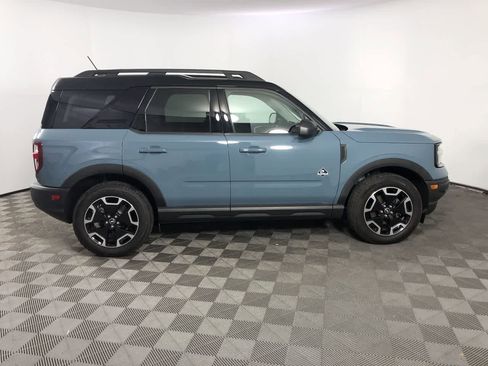 Used 2022 Ford Bronco Sport Outer Banks w/ Tech Package image 9