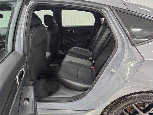 Used 2025 Honda Civic Sport image 13