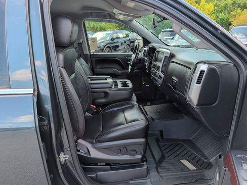 Used 2018 GMC Sierra 1500 SLT w/ SLT Premium Package AWD/4WD image 12