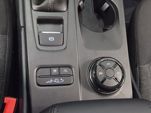 Certified 2025 Ford Ranger XLT w/ Equipment Group 301A High image 20