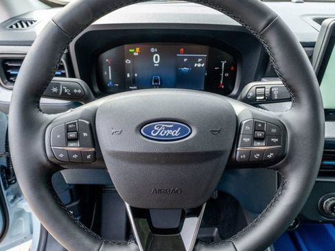 New 2026 Ford Maverick XLT w/ XLT Luxury Package FWD image 33