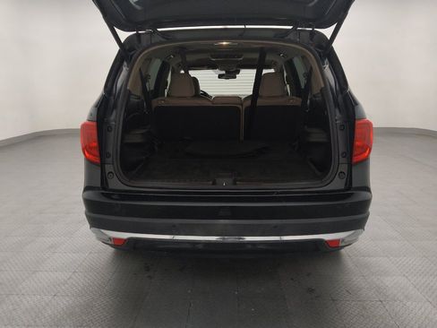 Used 2017 Honda Pilot Touring image 29