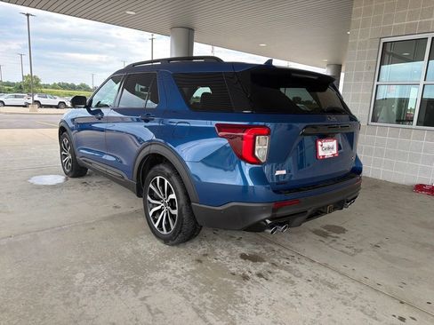 Used 2020 Ford Explorer ST w/ Premium Technology Package AWD/4WD image 3