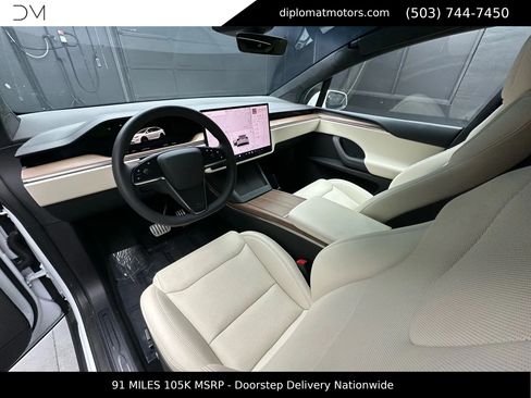 Used 2026 Tesla Model X image 16